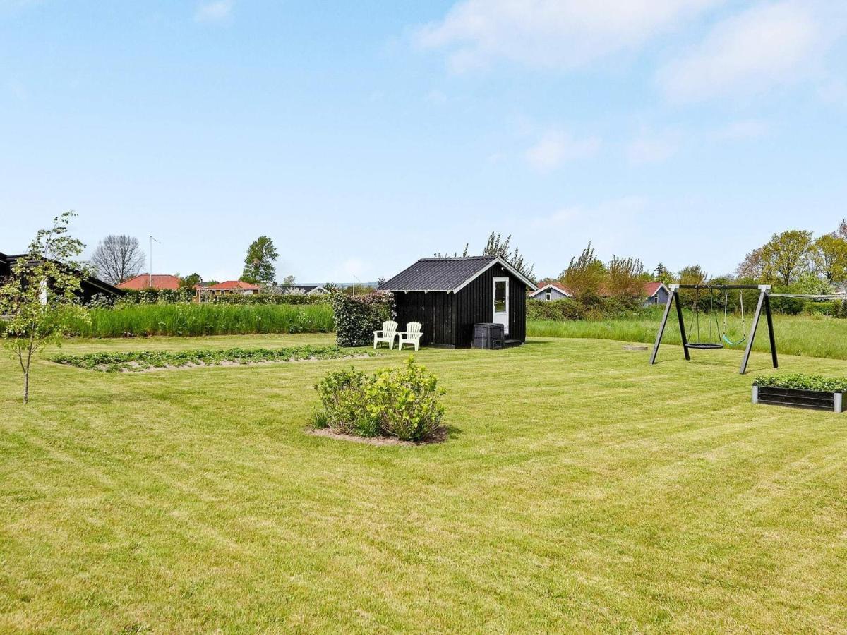 7 Person Holiday Home In Nordborg Exteriér fotografie